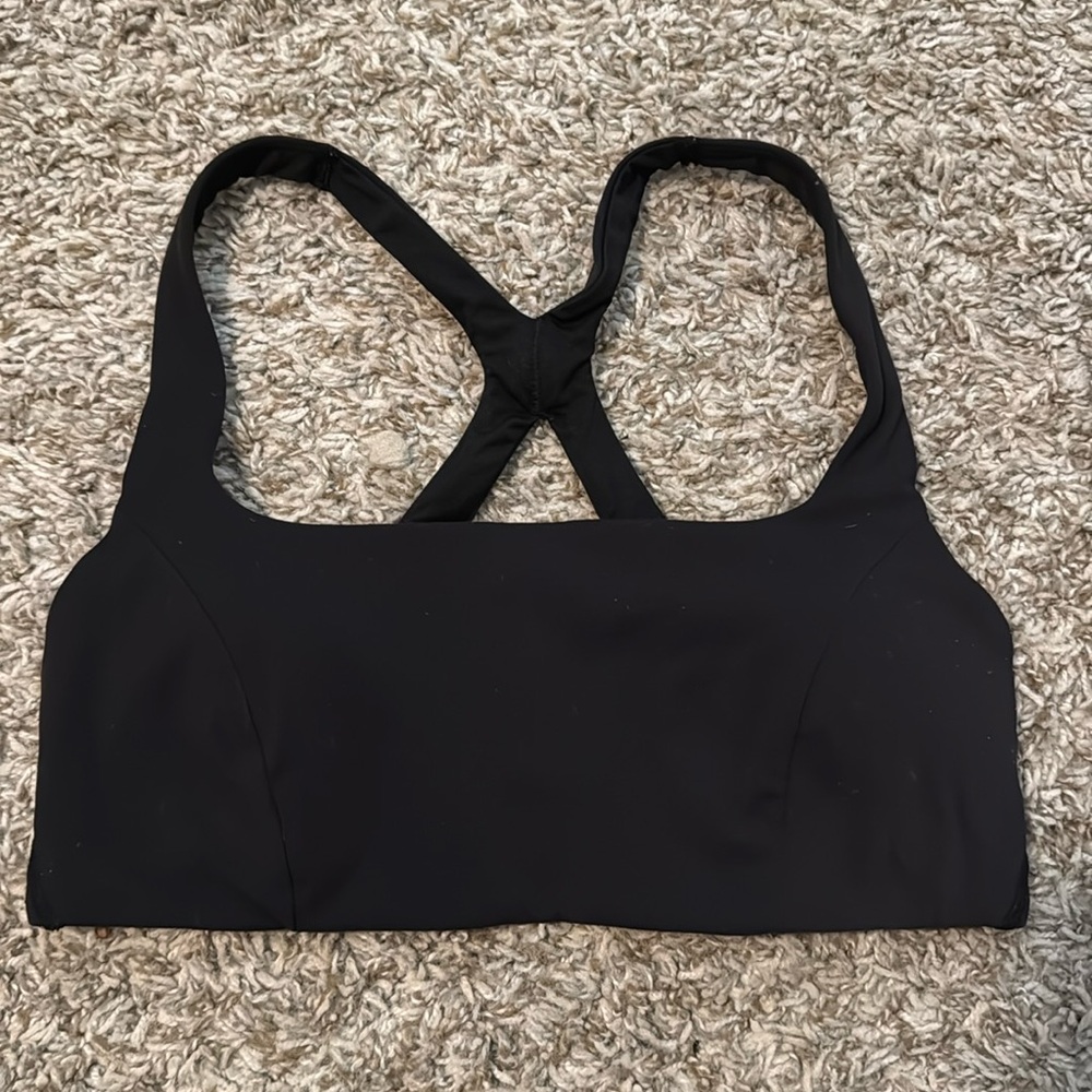 Lululemon Bra. Size: 8. Color: Black